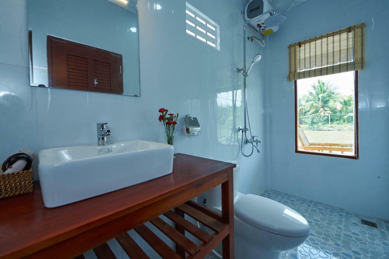 Tra Vinh Lodge Nguyet Hang Εξωτερικό φωτογραφία
